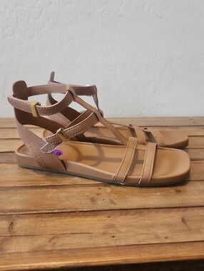 Franco Sarto Evan Strappy Sandals Brown Brand NeW. Size 6.5 M COULD FIT A 7M